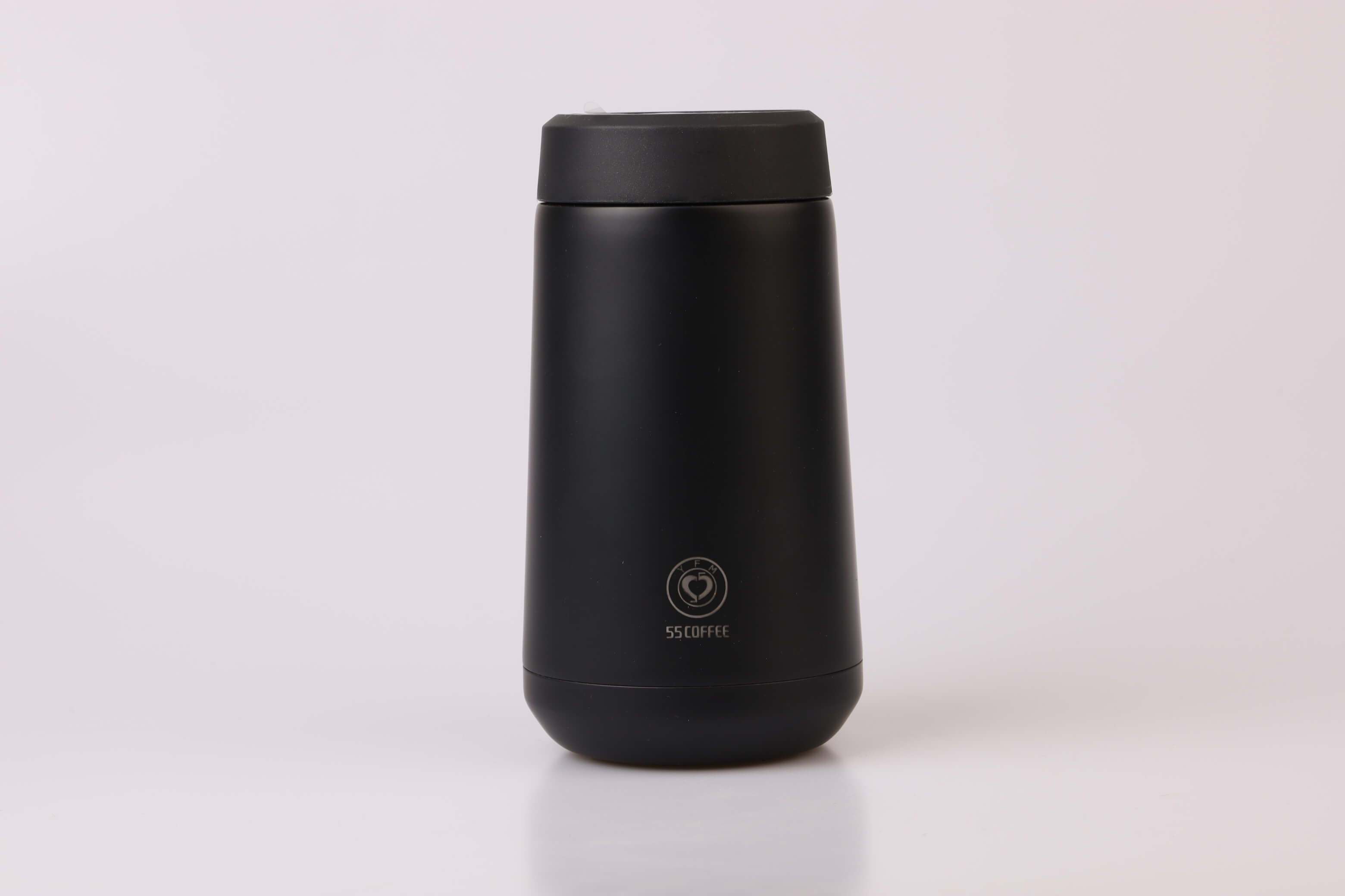 J2 Smart Cooling Cup — Instant Temperature Control, Enjoy Your Drink at the Perfect Temperature.